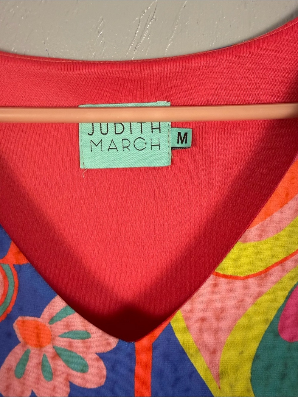 Judith March Bright Multicolor Floral & Heart Print V-Neck Tunic - Picture 3 of 9